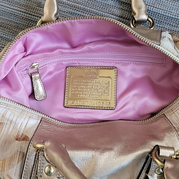 COACH Madison Sabrina convertible strap gold - Picture 5 of 9